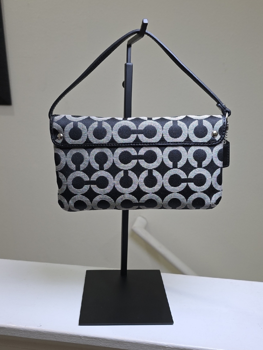 COACH Kristin OP Art Large Signature Print Wristlet/MiniBag Grey/Black New - Picture 5 of 12